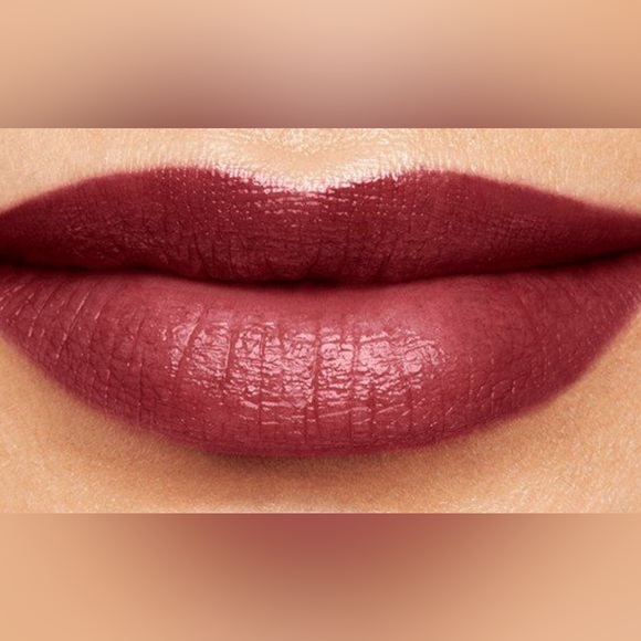 Mary Kay Gel Semi-Matte Lipstick MIDNIGHT RED - Picture 3 of 5